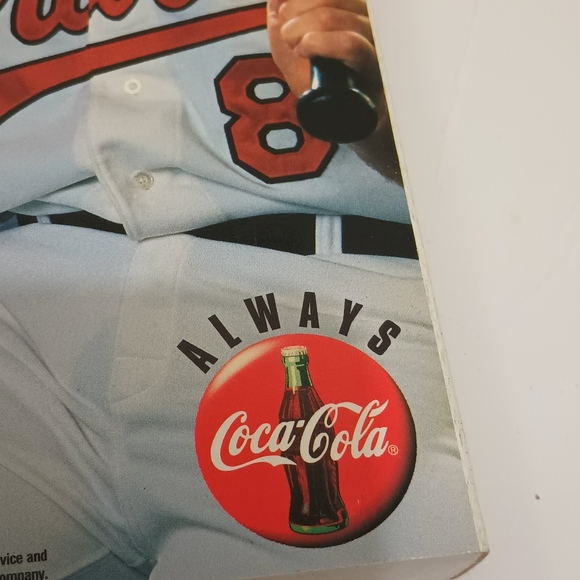 1995 Vintage Baltimore Orioles Baseball Media Guide & Schedule & 1992 Schedule - Picture 8 of 12